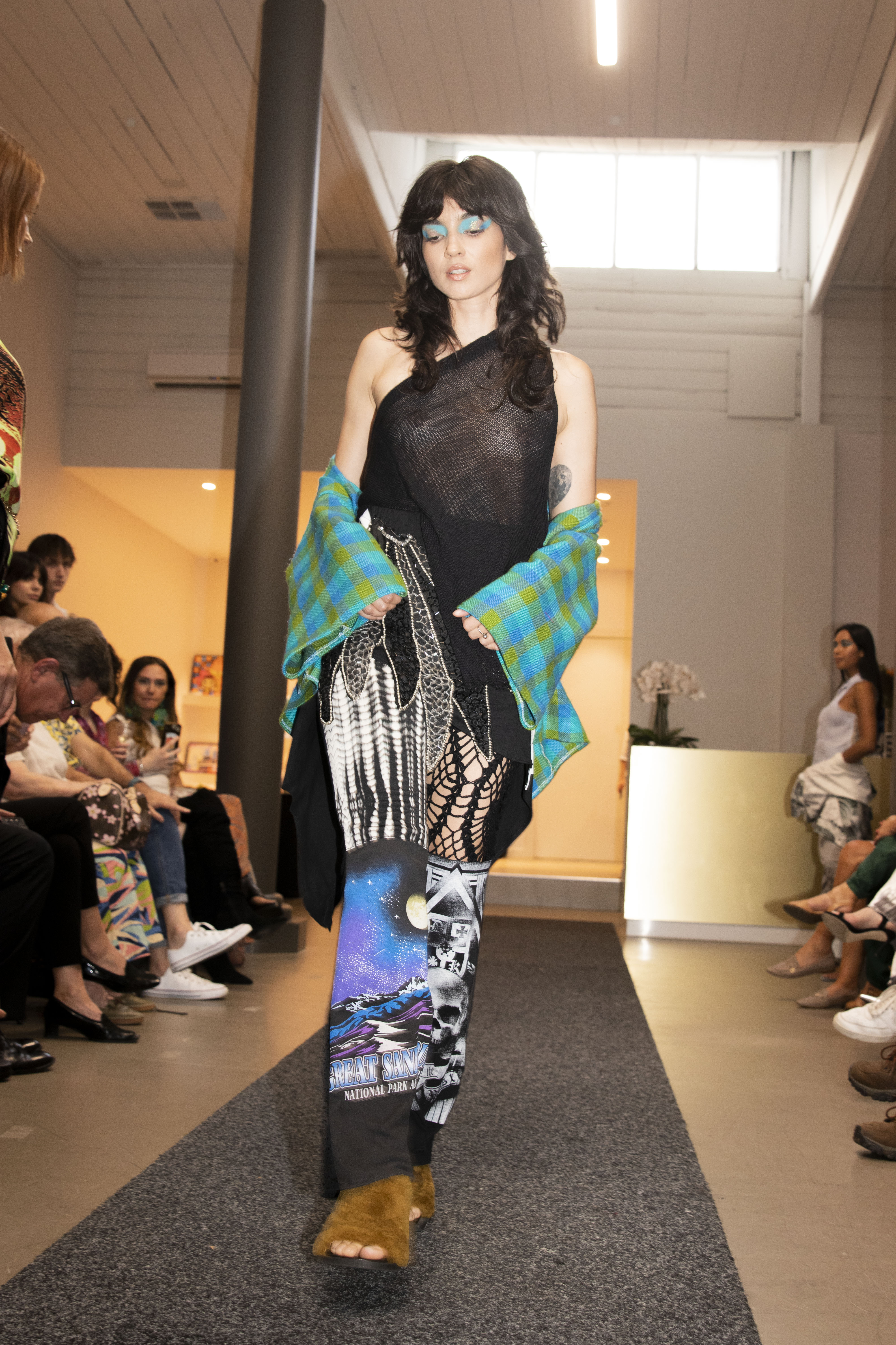 Collection 3, image 9